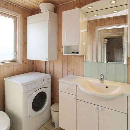 Fabiola - 200m From The Sea In Nw Jutland By Interhome